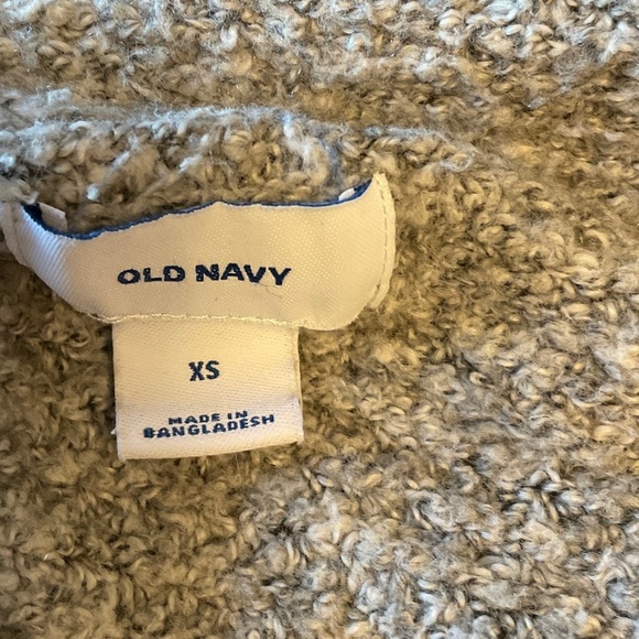 Old Navy Women's Gray Open Front Poncho - Picture 5 of 5